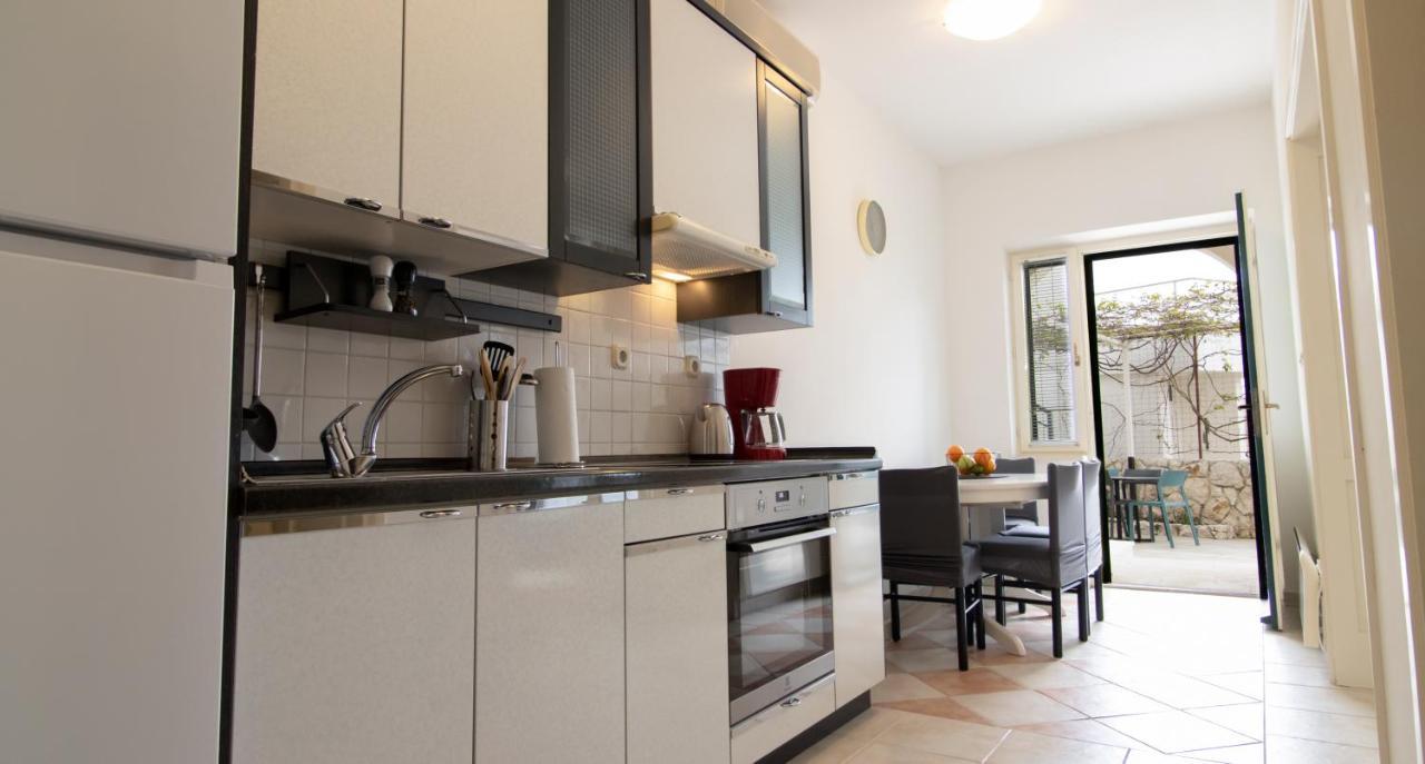 באסקה וודה Mozart Apartments מראה חיצוני תמונה