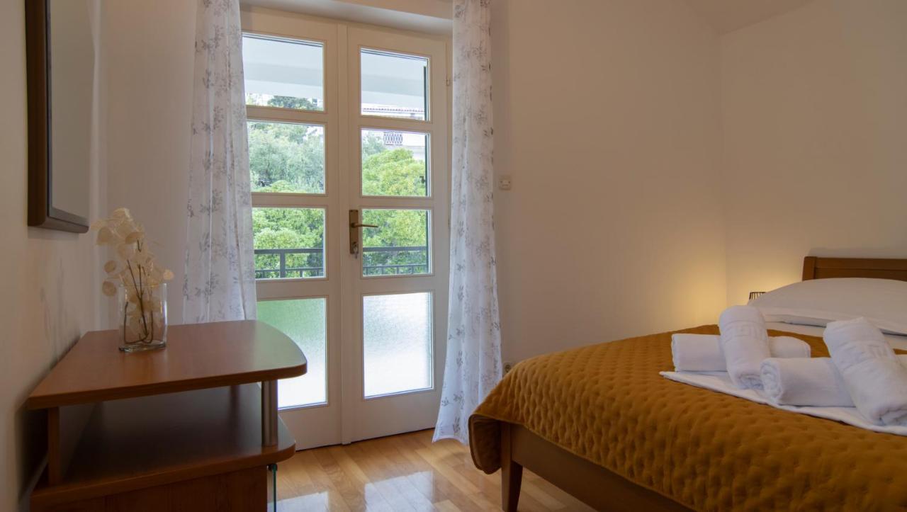 באסקה וודה Mozart Apartments מראה חיצוני תמונה