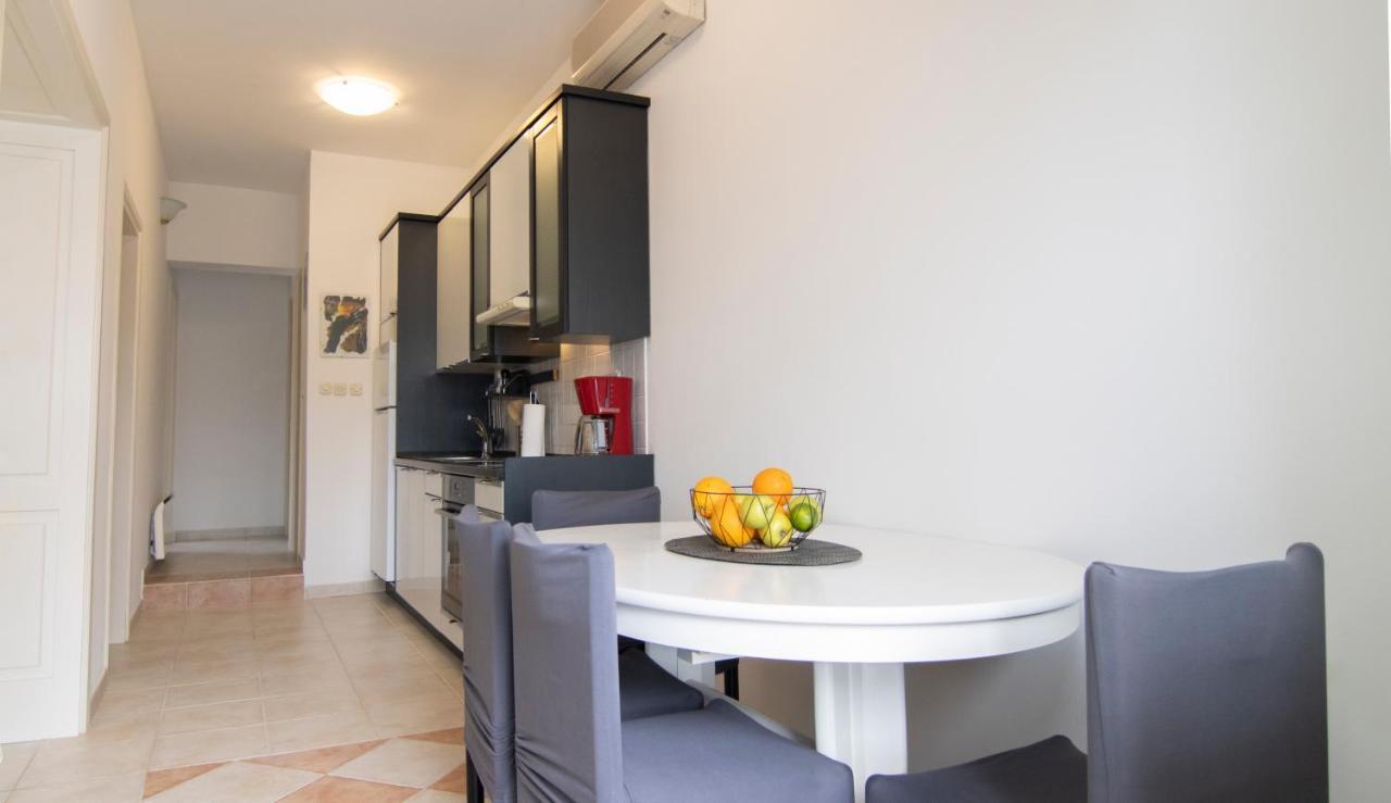 באסקה וודה Mozart Apartments מראה חיצוני תמונה